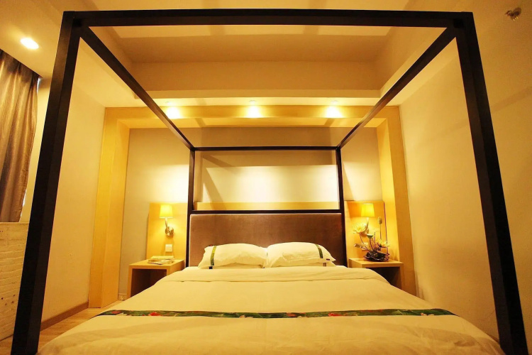 K-hotel