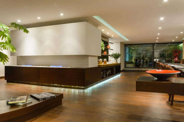 Nico ApartaSuites
