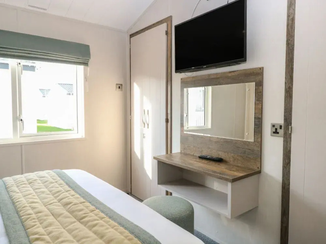 Broadland Sands Lodge