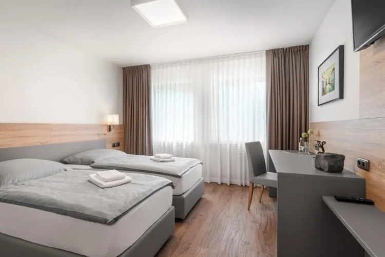 Standard Single room