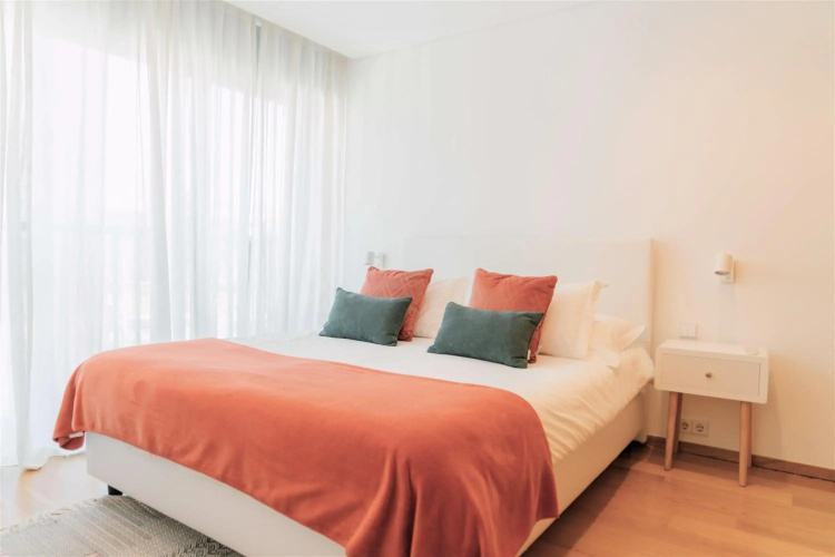 Oporto Yellow Apartments