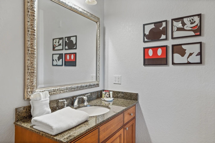 Rvh_332r Poolside 3 Bedroom Apts