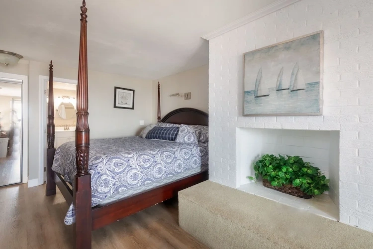 Deluxe Double room with balcony and with ocean view