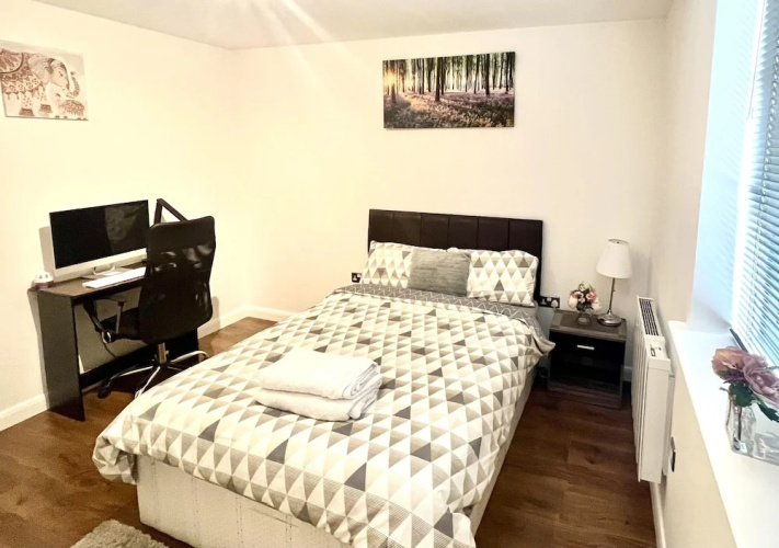 Captivating 2-bed Apartment in Bedford