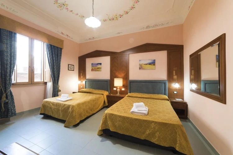 Deluxe Quadruple room