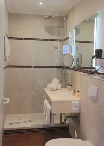 2 Bedrooms Suite