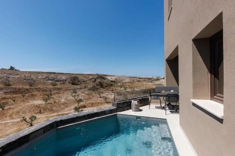 Grand Villa