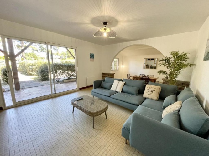 3 Bedrooms Villa