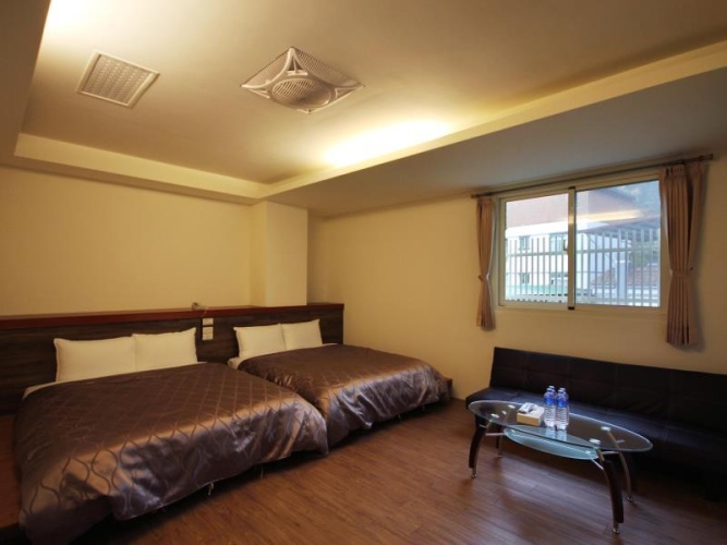 Deluxe Quadruple room