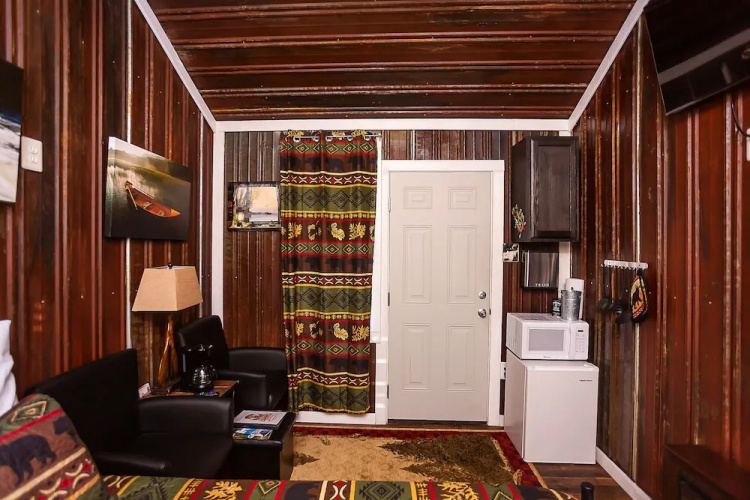 Yowie Cabin