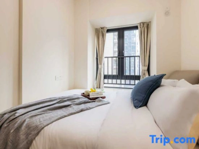 2 Bedrooms Standard room with city view