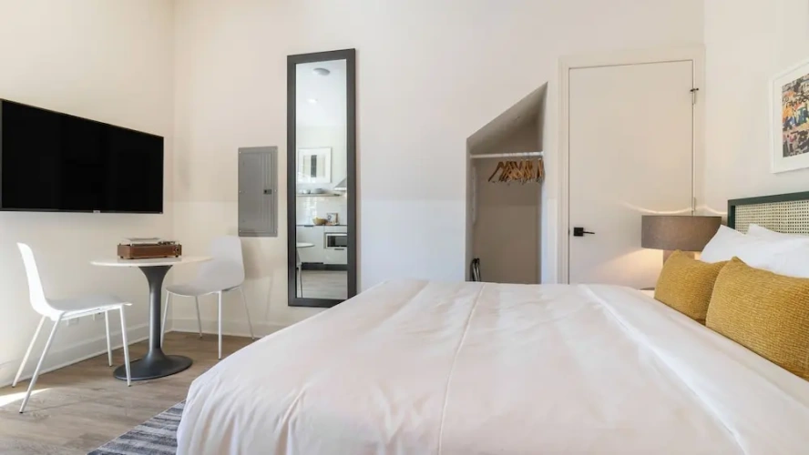 Guest rooms