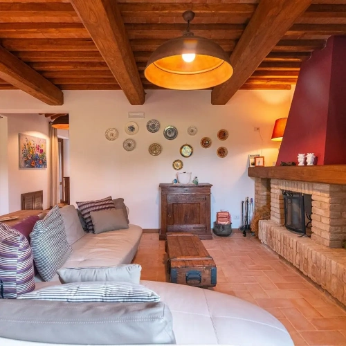 Villa Il Melograno in Parrano