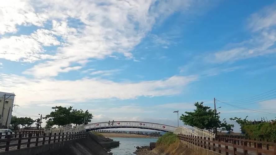 仙杜瑞拉海景旅宿外景图