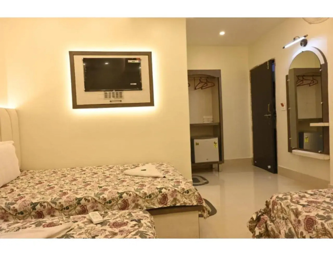 Hotel Arya