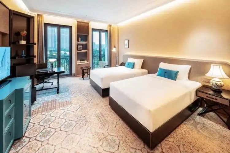 Superior Twin room with garden view