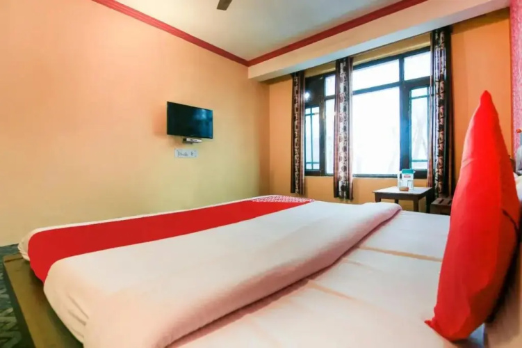 Hotel Ishfan by OYO Rooms