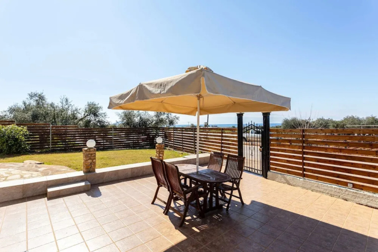 Filiatra s Cozy Haven A Peaceful Escape in Nature