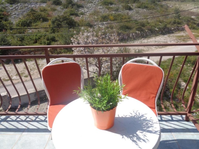 Apartment with balcony