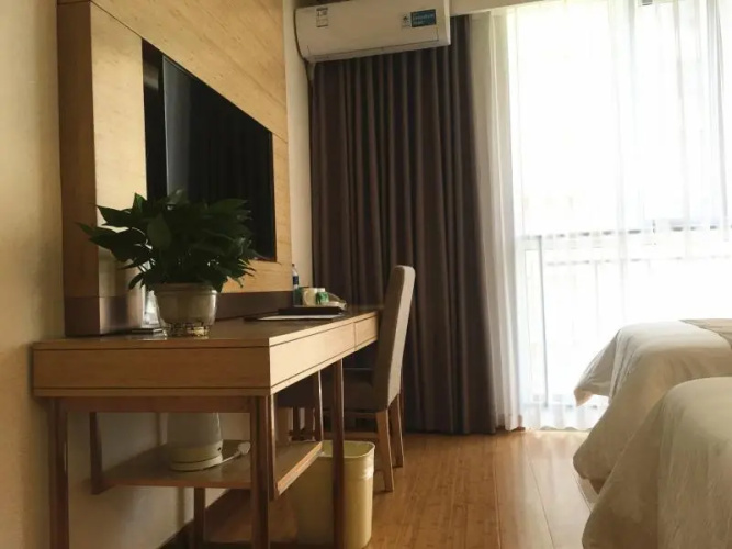 Greentree Inn Chengde Development Zone University