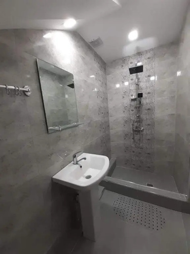 Davit batoni Guest house