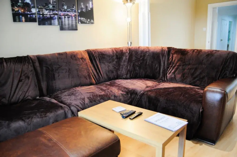 Spiers Wharf Apartment