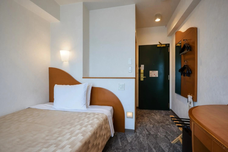 Naha Beach Side Hotel