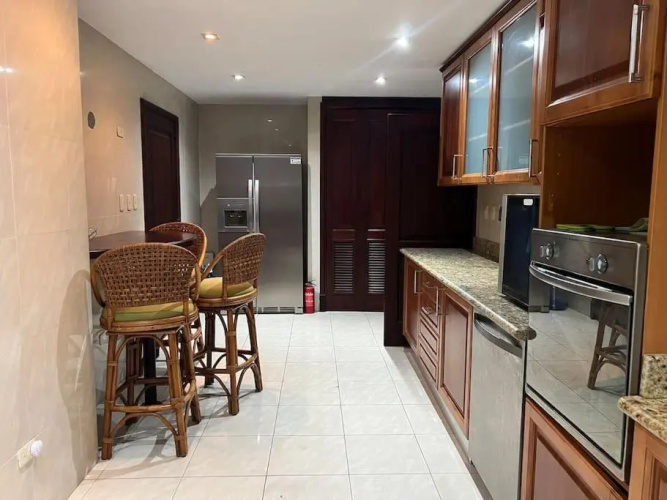 3-BR GOLD LUXURY Oceanfront+ Pool & Breakfast area
