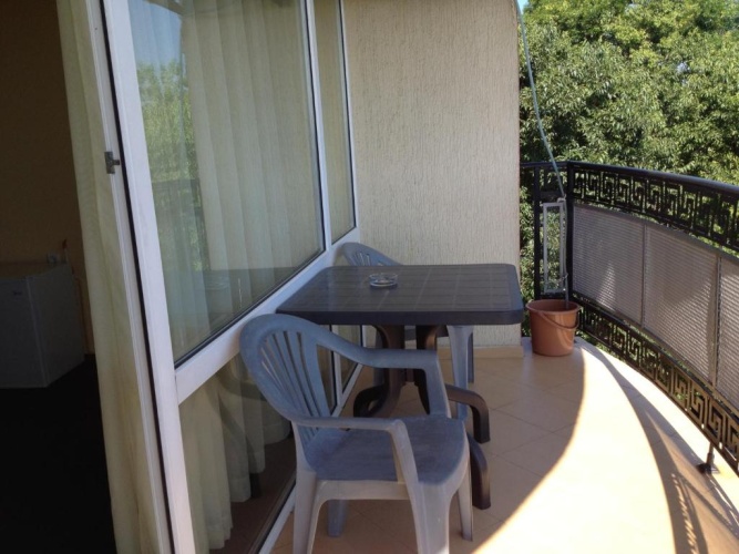 Standard Triple room with balcony