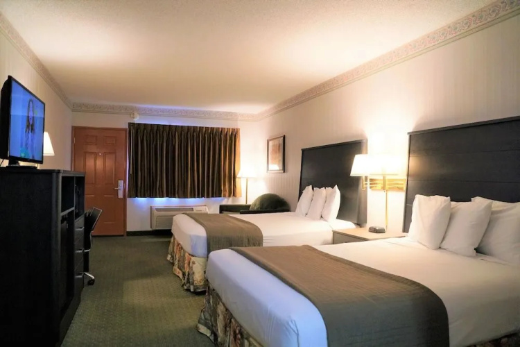 College Inn Monmouth