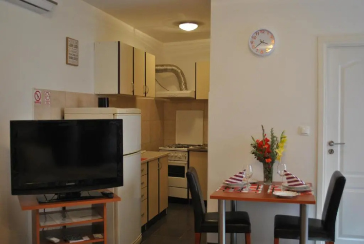 Apartment Mavero