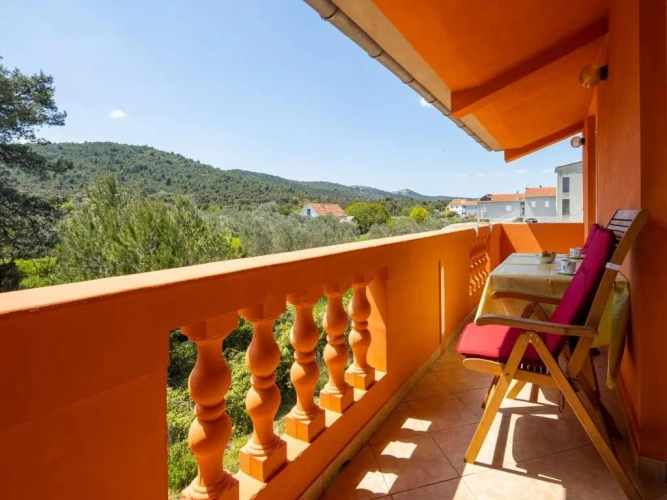 1 Bedroom Apartment with balcony