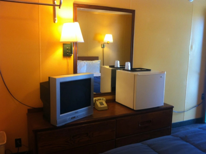 Green Crest Motel