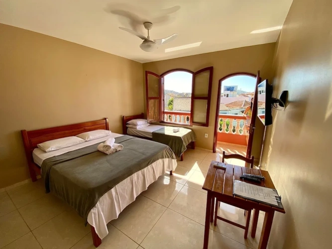 Standard Triple room