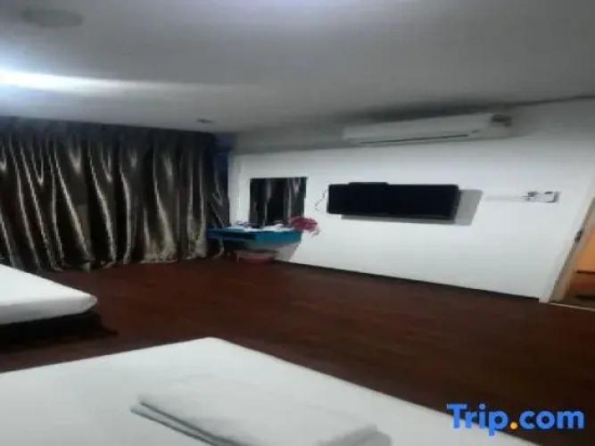 Standard Family room