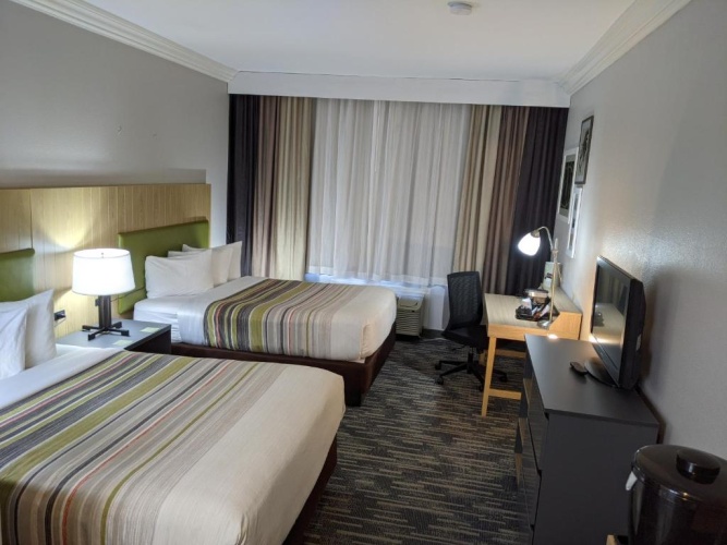 Standard Quadruple room
