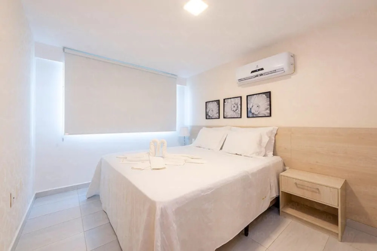 Aguia Flats