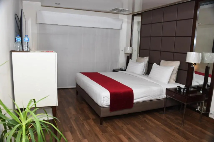 Serai Boutique Hotel