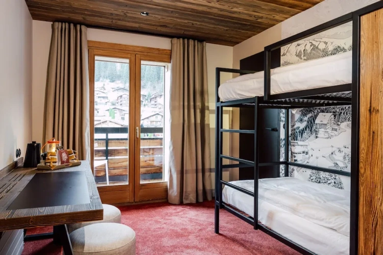 Standard Quadruple room