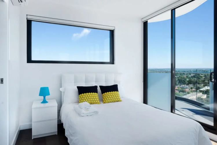 Roomerang at Panorama Apartments 9