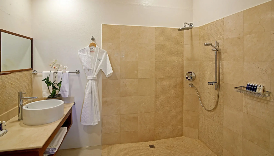 Calabash Hotel