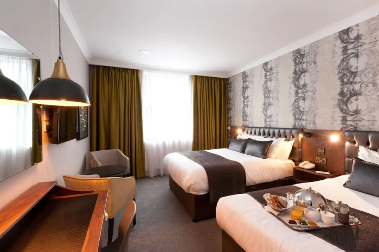 Deluxe Triple room