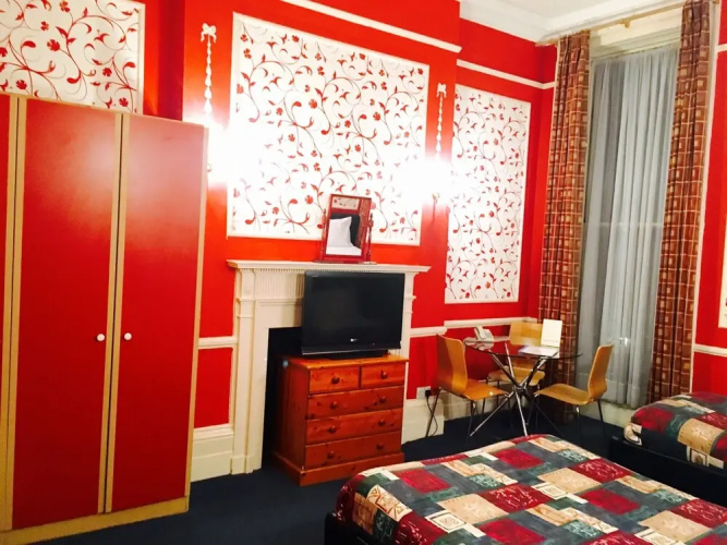Hadleigh Hotel