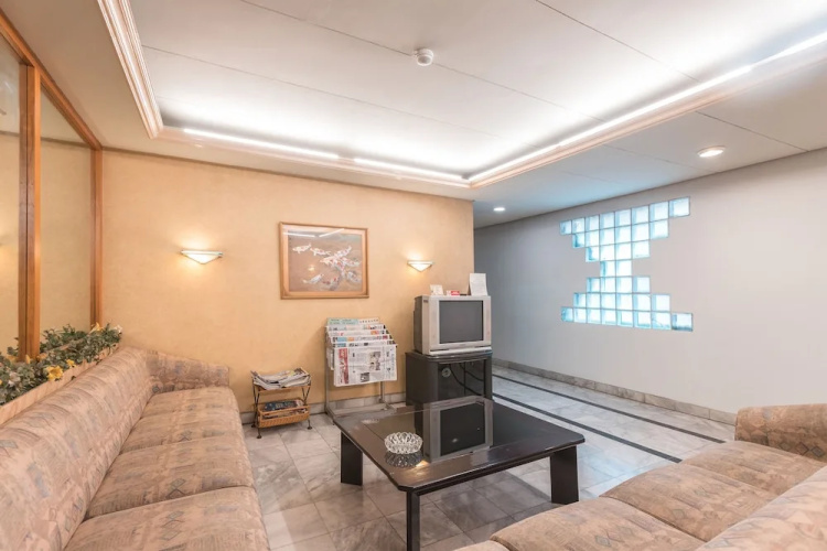 Hotel Capitol by OYO Rooms