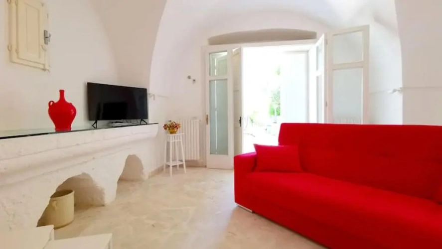 5 Bedrooms Villa