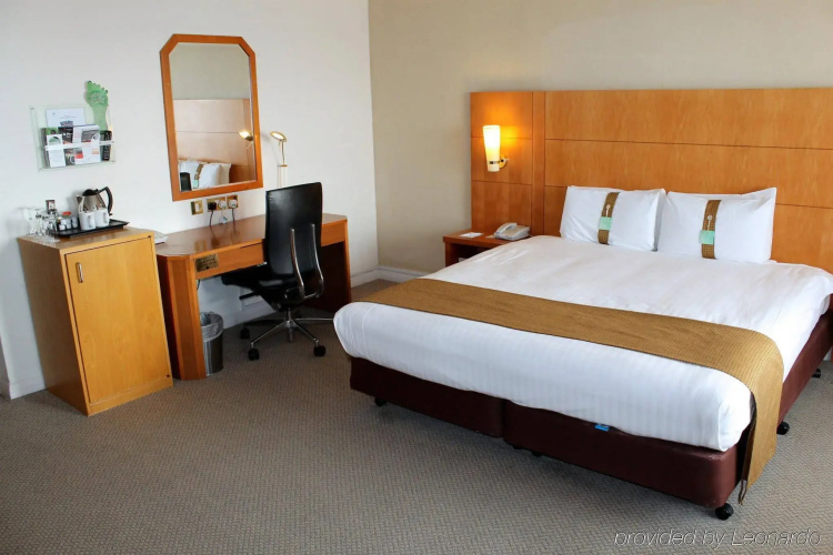 Holiday Inn Brighton Seafront by IHG