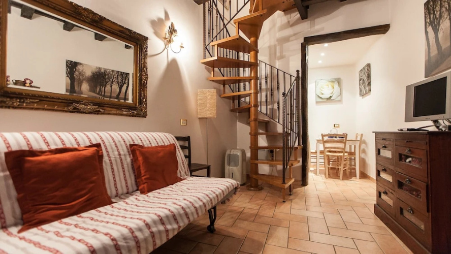 Rental In Rome Cappellari Loft