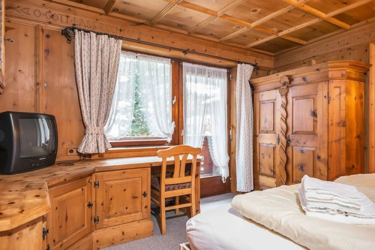 Standard Quadruple Duplex room