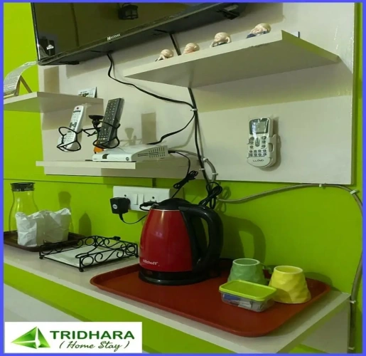 Economy room