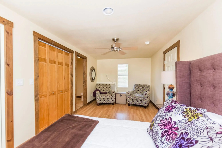 Milam Street Manor